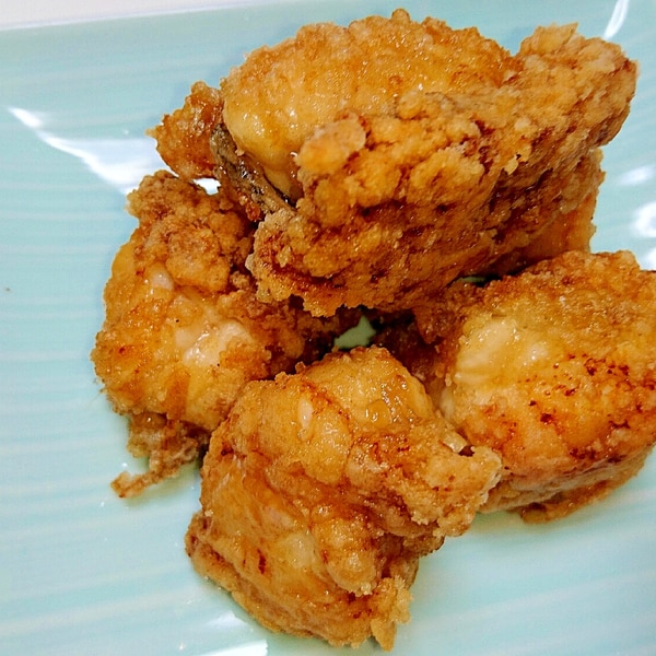 カリッとしたふぐの唐揚げ